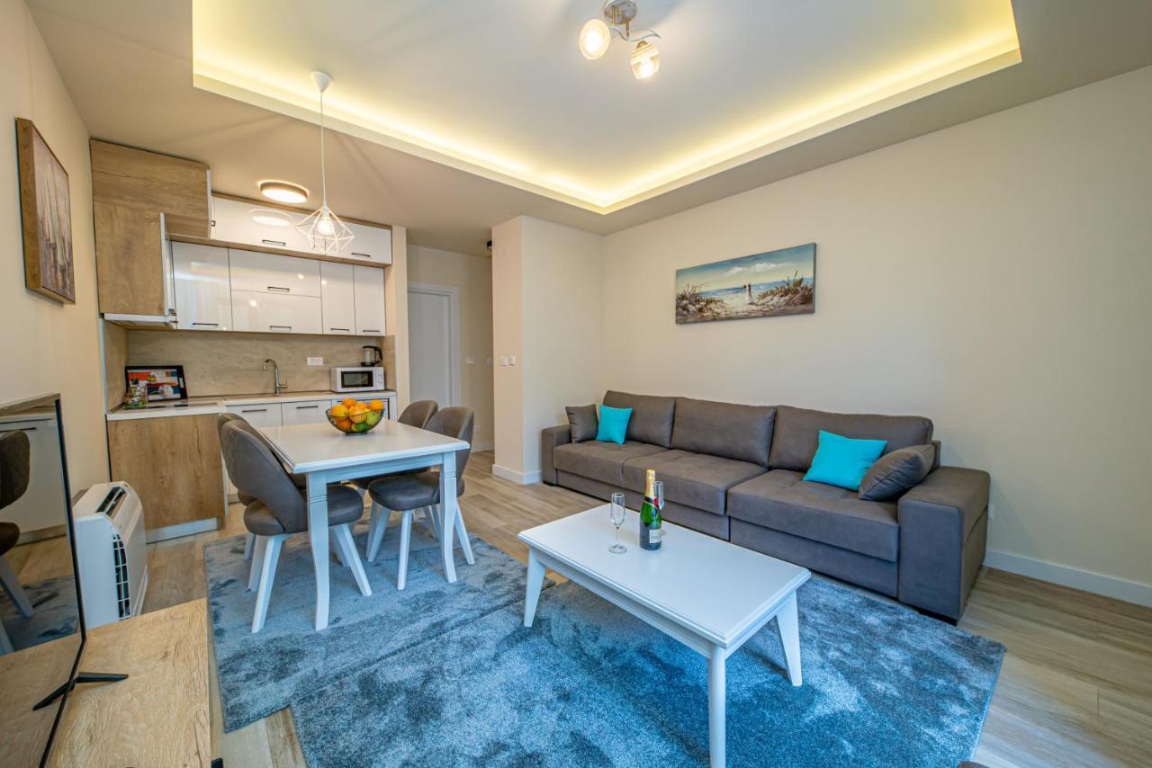 Mar Azul Apartments Petrovac ภายนอก รูปภาพ