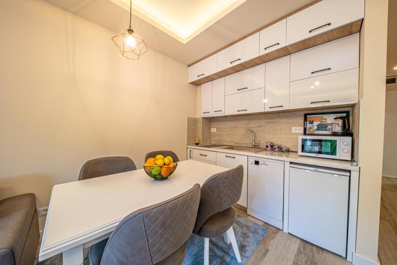Mar Azul Apartments Petrovac ภายนอก รูปภาพ