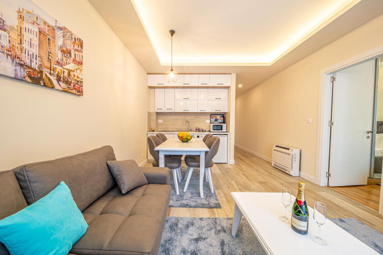 Mar Azul Apartments Petrovac ภายนอก รูปภาพ