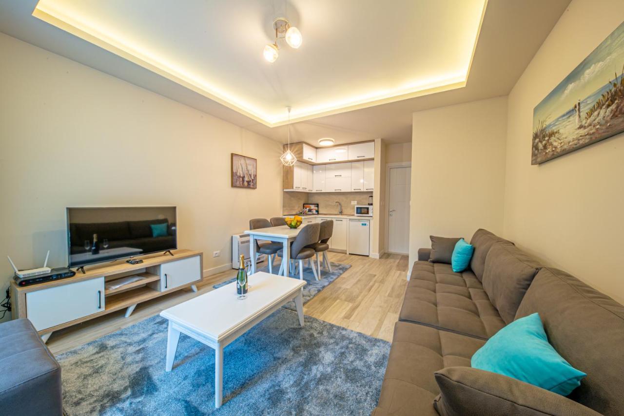 Mar Azul Apartments Petrovac ภายนอก รูปภาพ