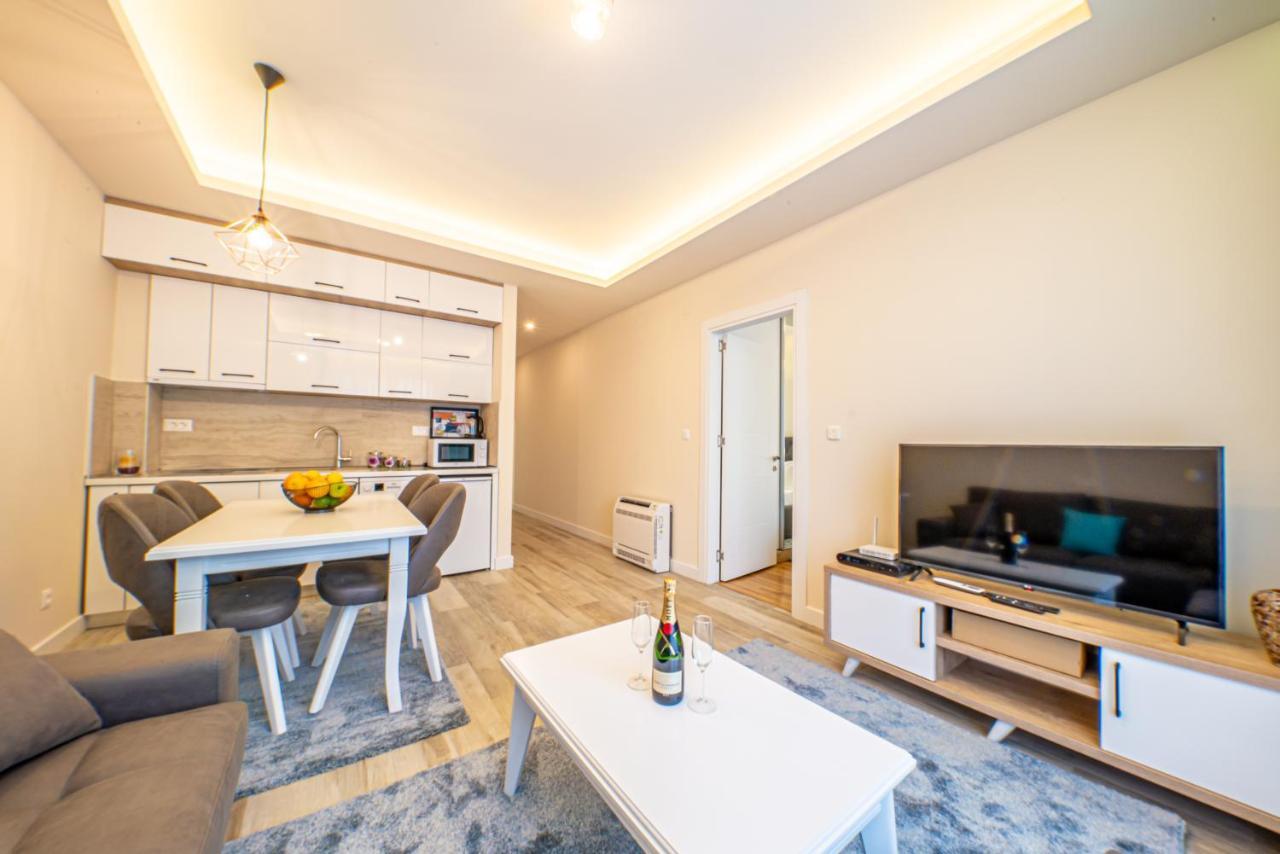Mar Azul Apartments Petrovac ภายนอก รูปภาพ
